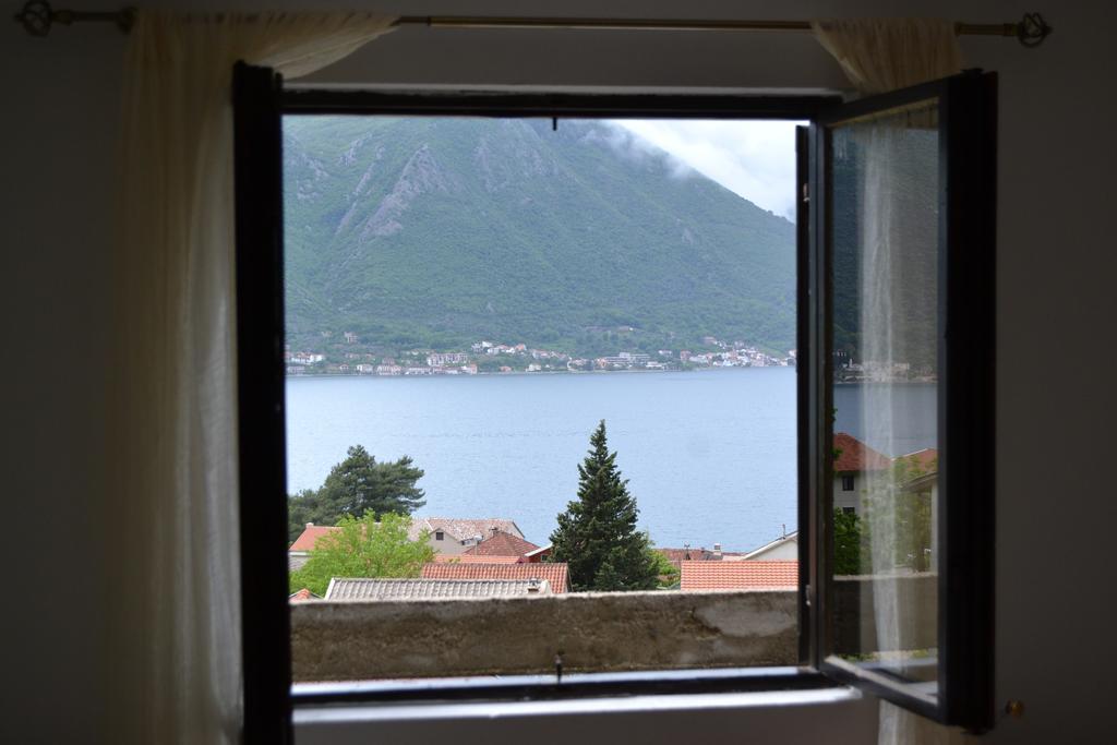 Apartments Dobrisa Kotor Exterior foto